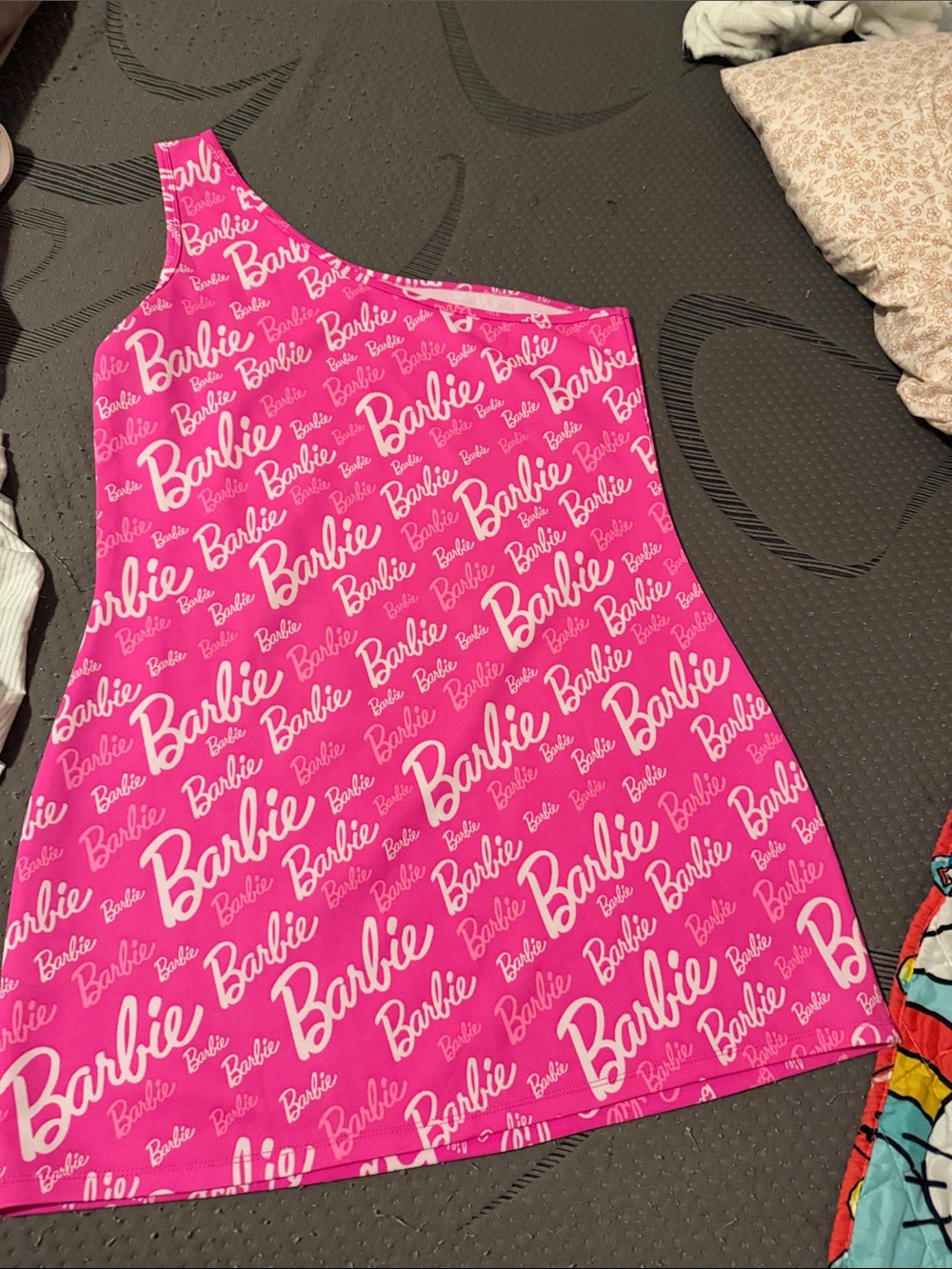 Barbie dress Halloween costume - Picture 3 of 3